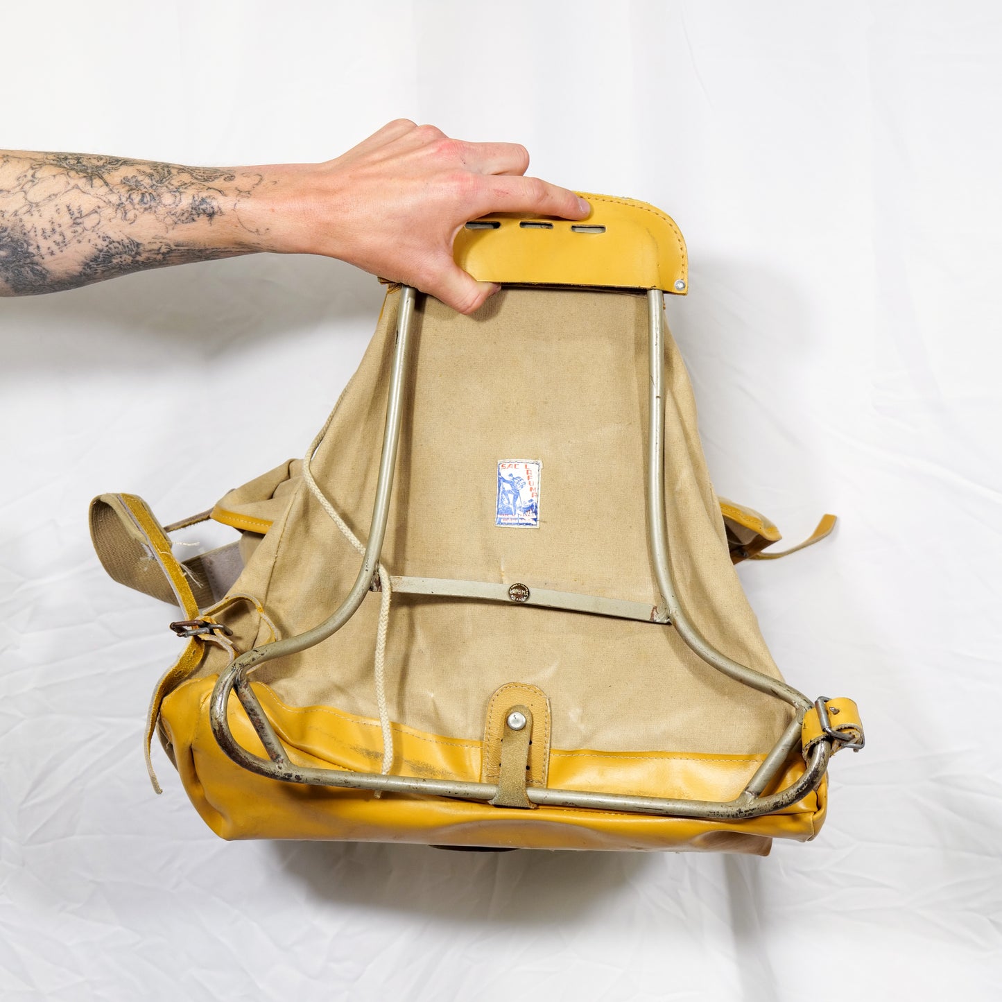 1940s 1950s Hiking Backpack By La Fuma