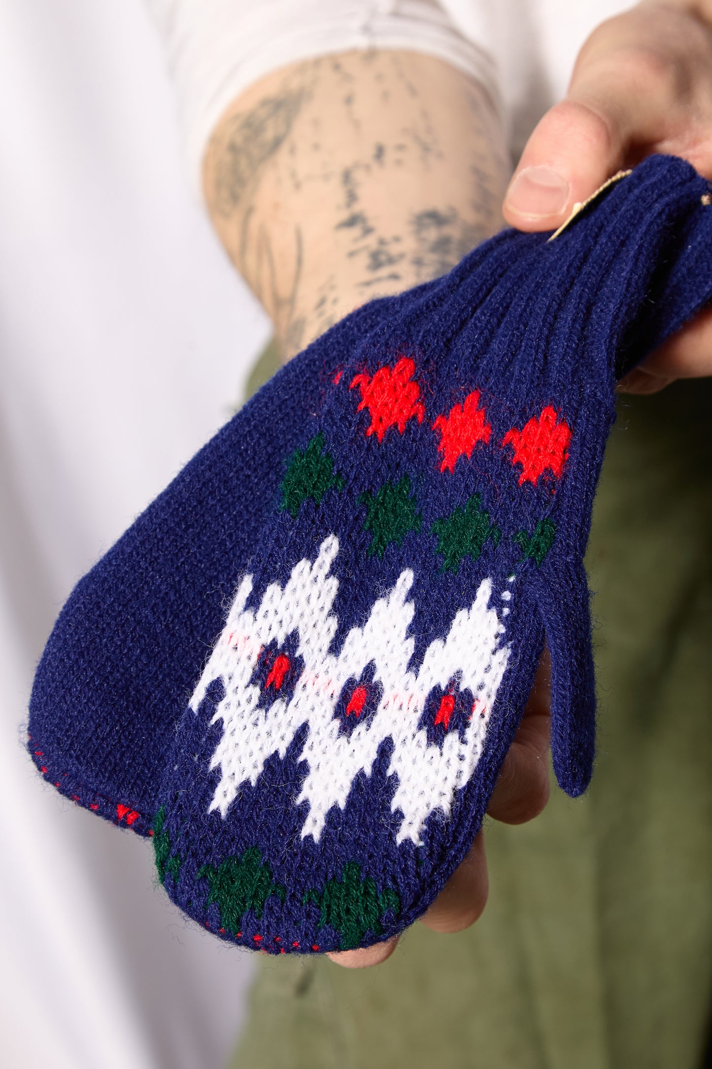 NOS European 1930s 1940s Mitten Gloves