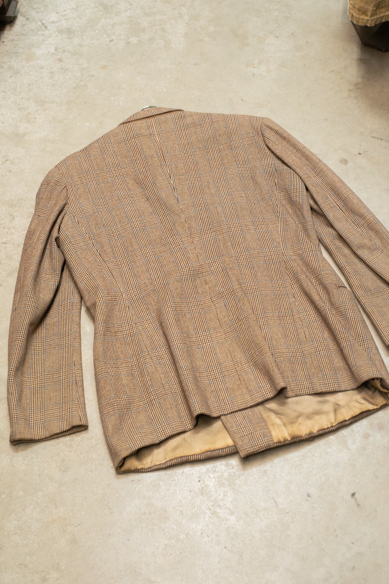 British 1940s DB Jacket Larger Size