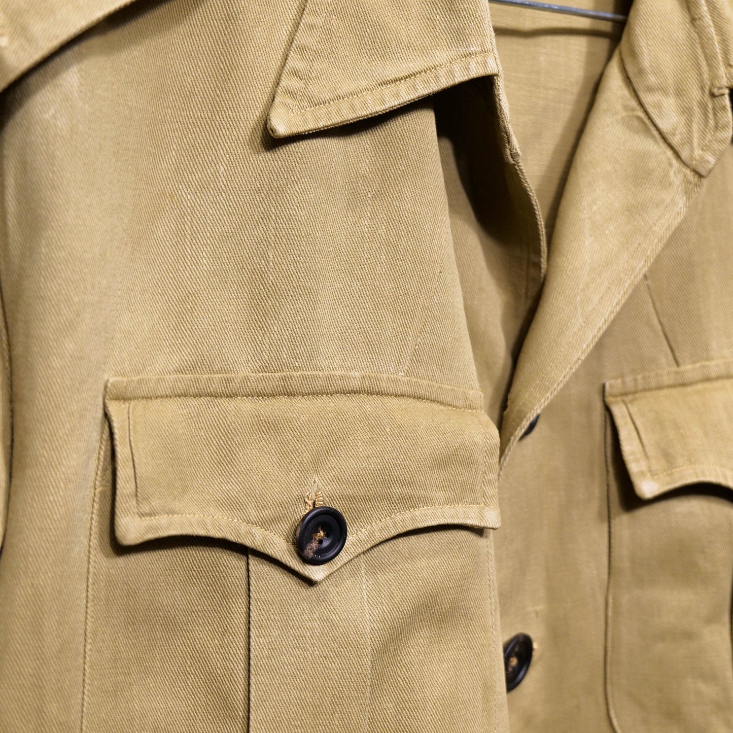 British WW2 Khaki Drill Shirt With Horn Buttons
