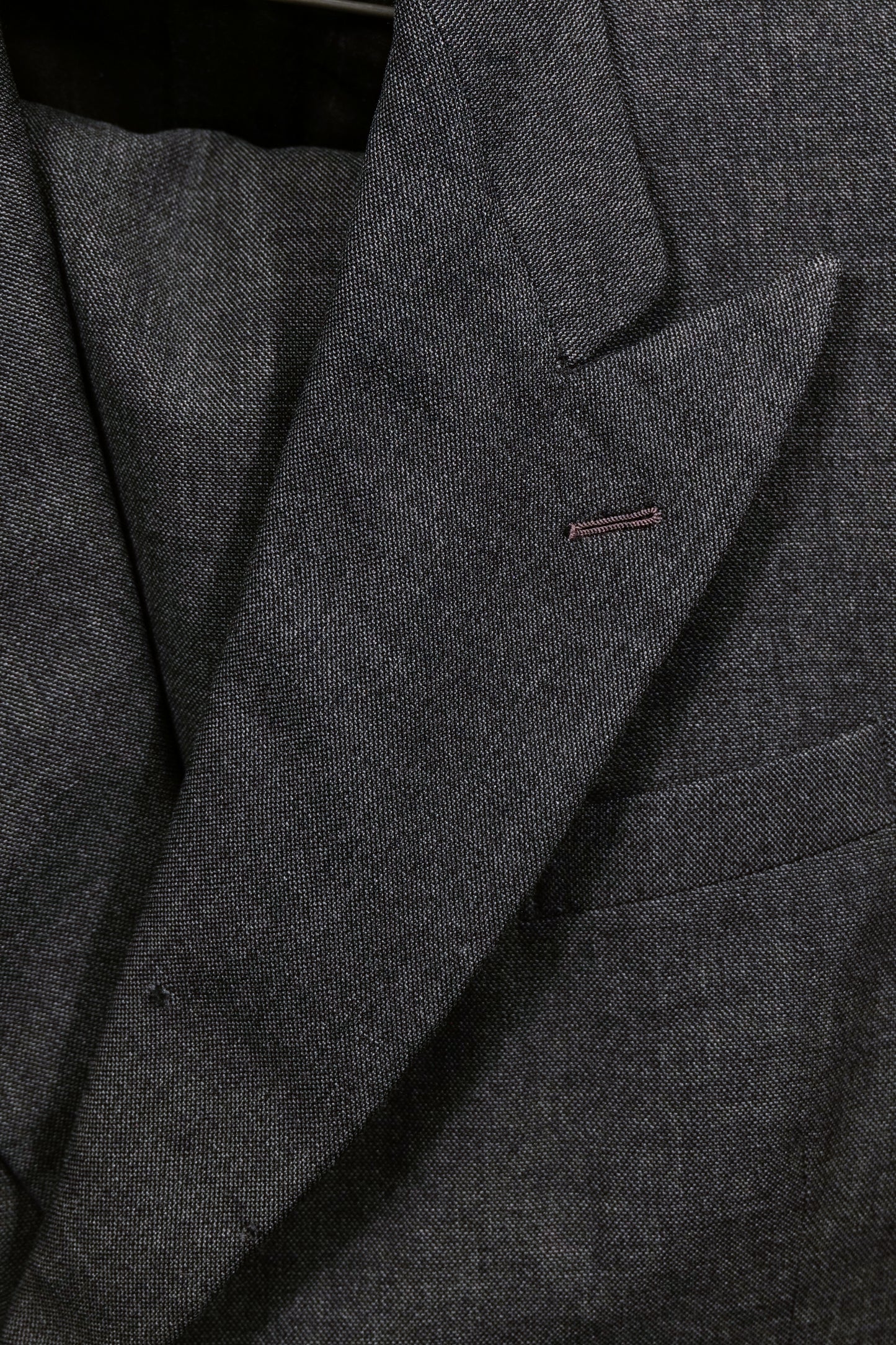 British 1940s Barathea Dot Weave Peak Lapel DB