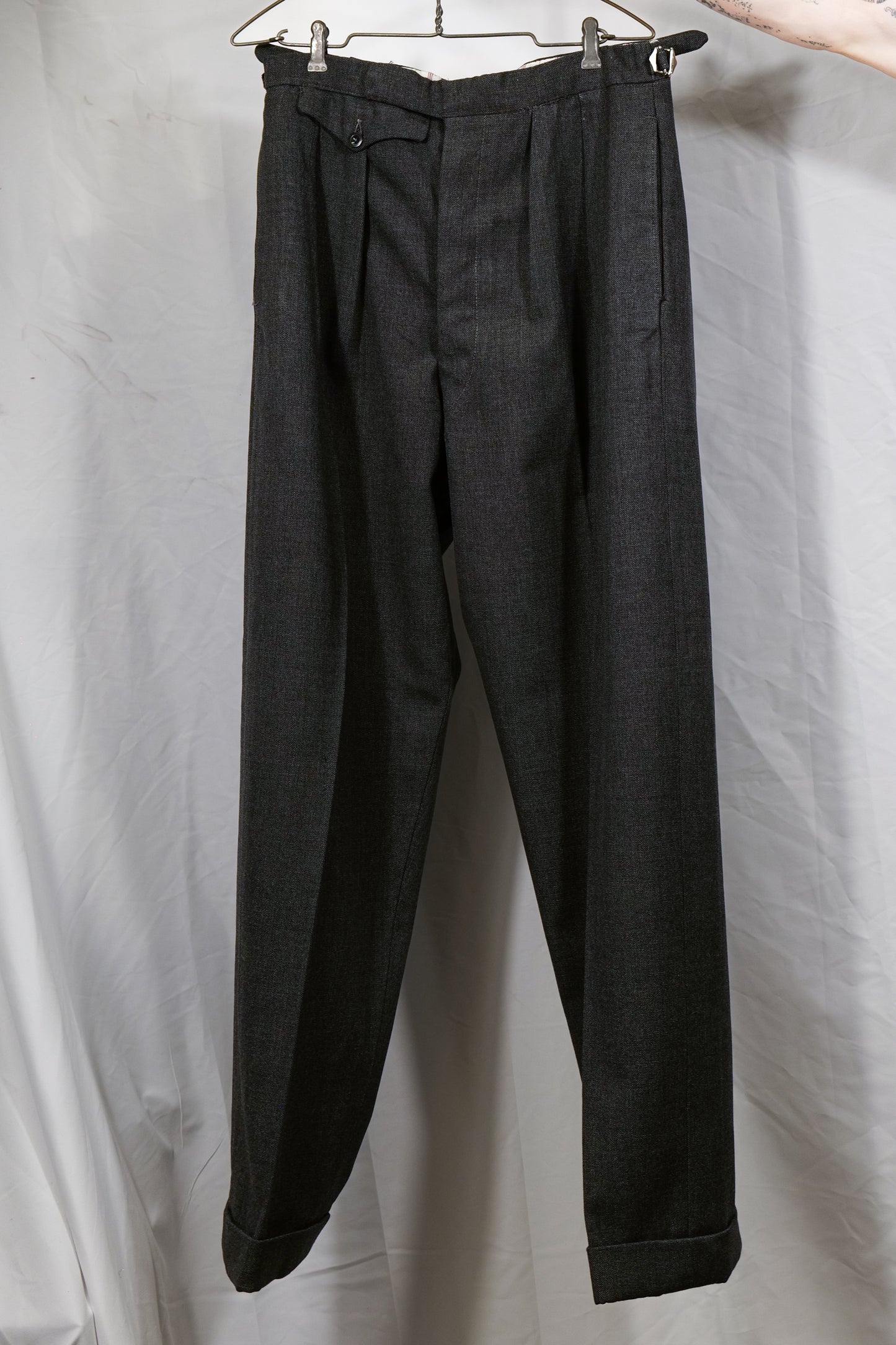 British 1940s Barathea Dot Weave Peak Lapel DB