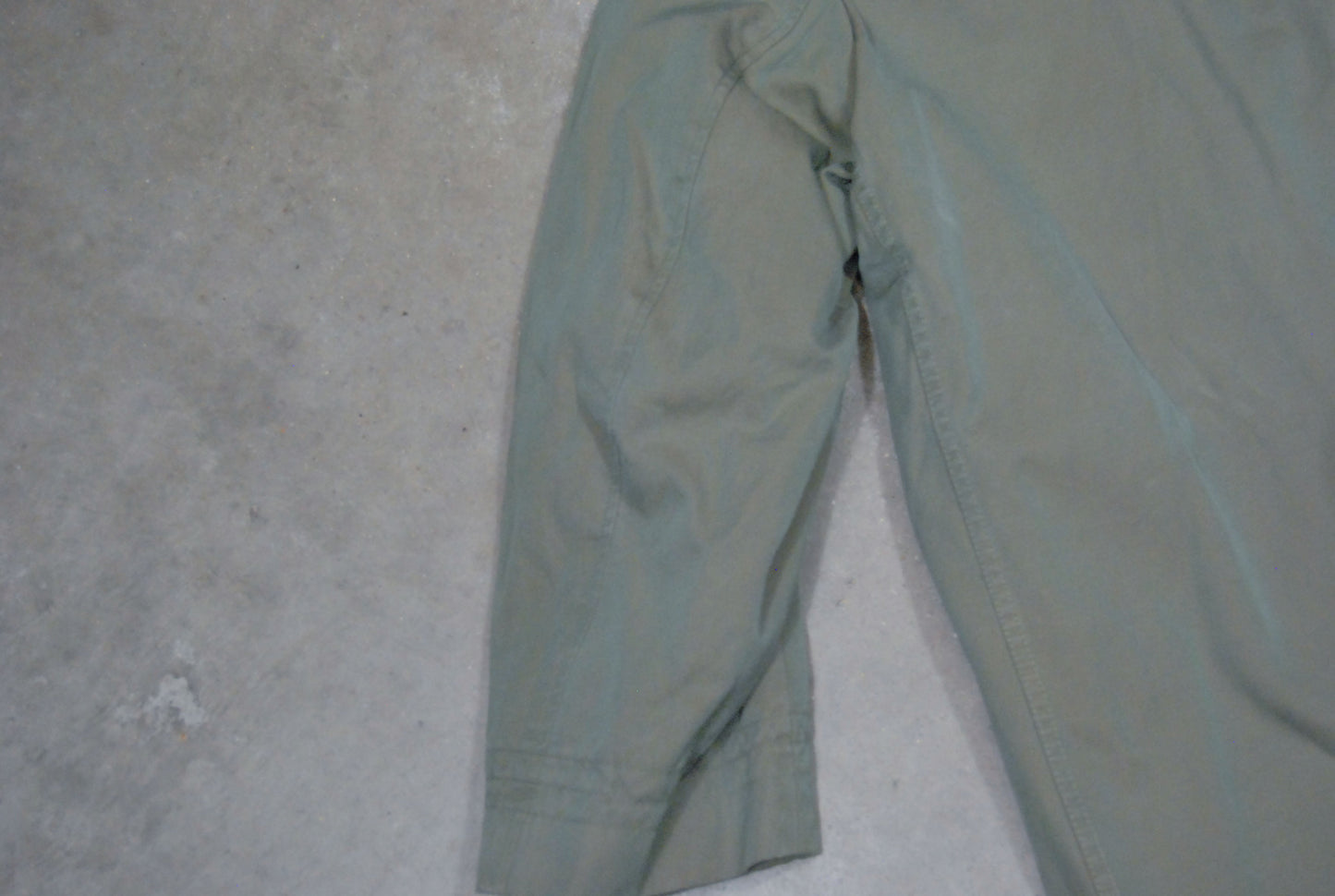 European 1940s 1950s Gabardine Raincoat