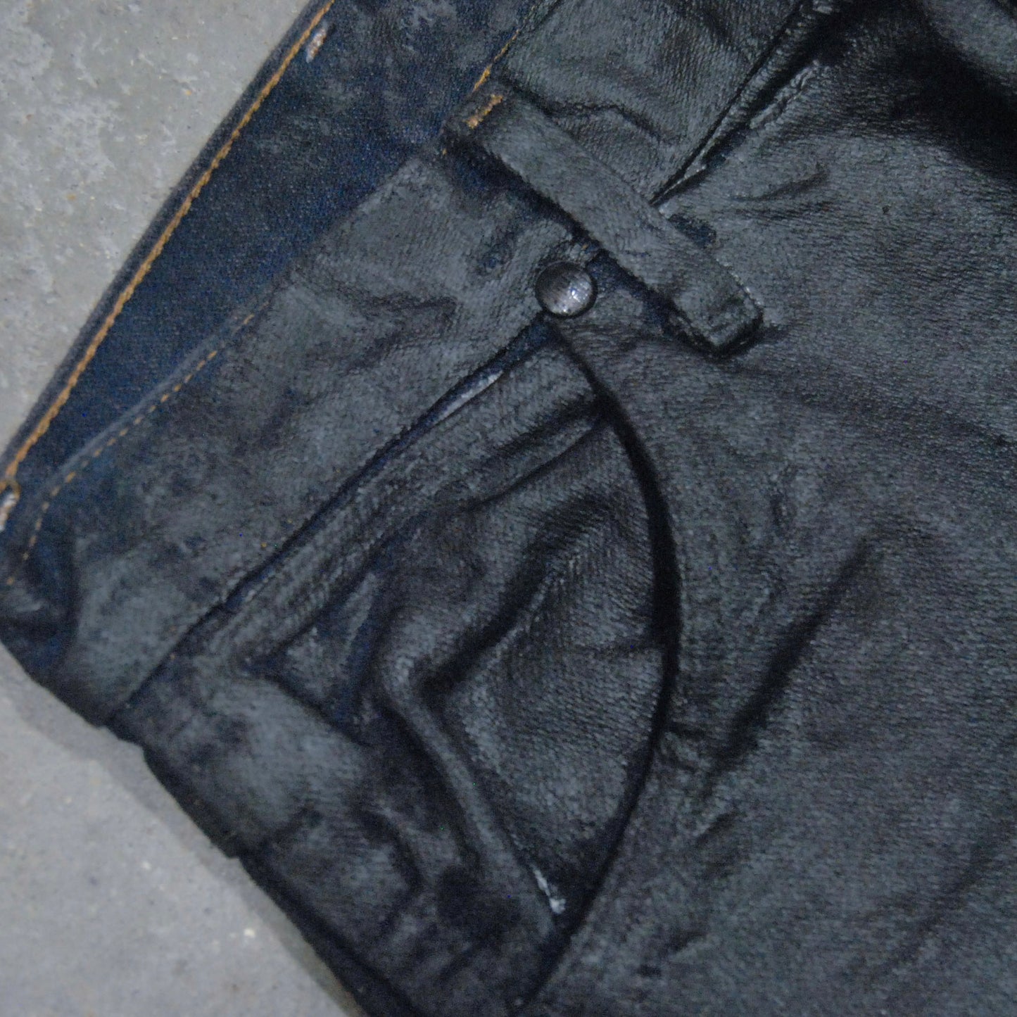 .- -.. -- .. ... ... .. -- -. (ADMISSION) #1 Overdyed Painted Denim