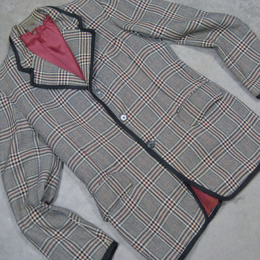 Flared Tailor Made 1970s Two Piece Suit