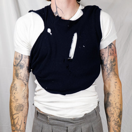 Crazy Distress Sleevless Knit