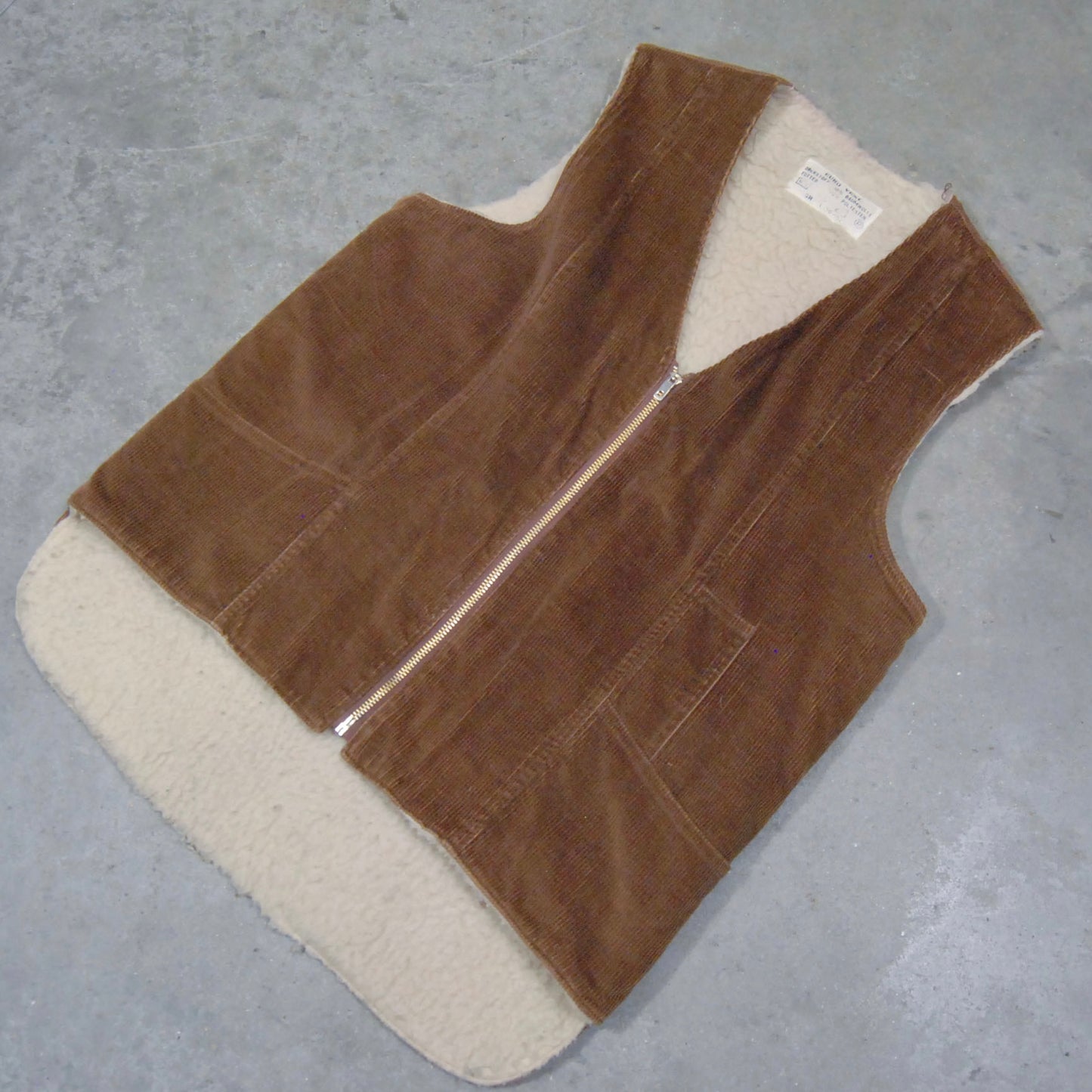 Vintage Cord Gilet Zip Up