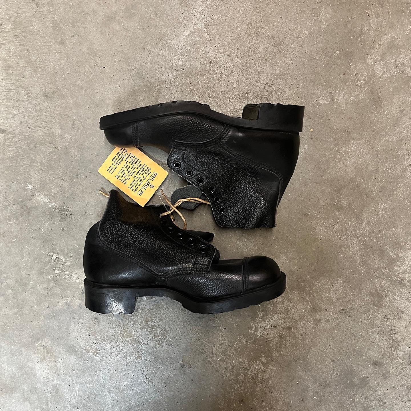 Deadstock 1970s British Army DM Boots