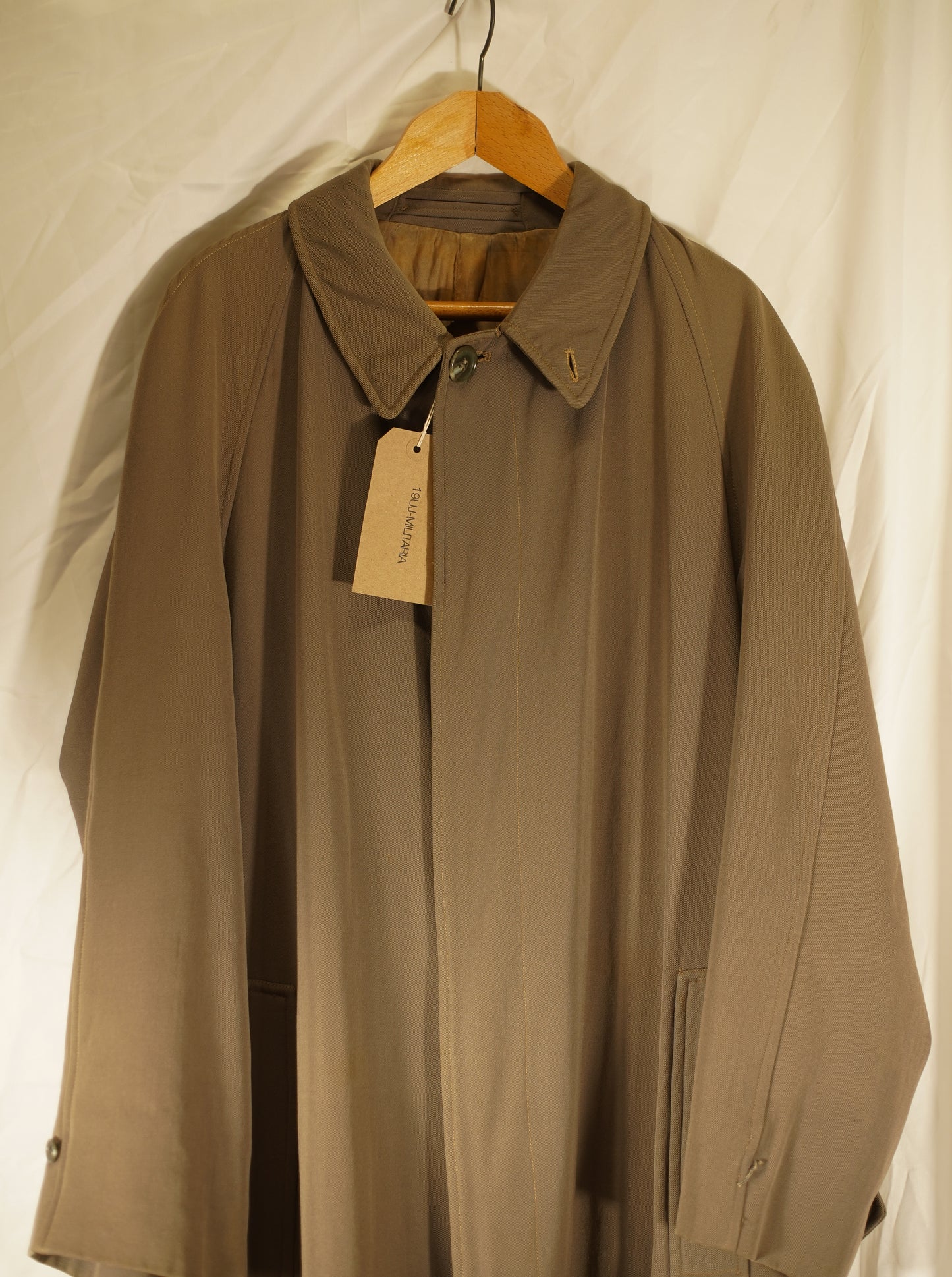 British 1930s 1940s Raglan Sleeve Gabardine Rain Coat