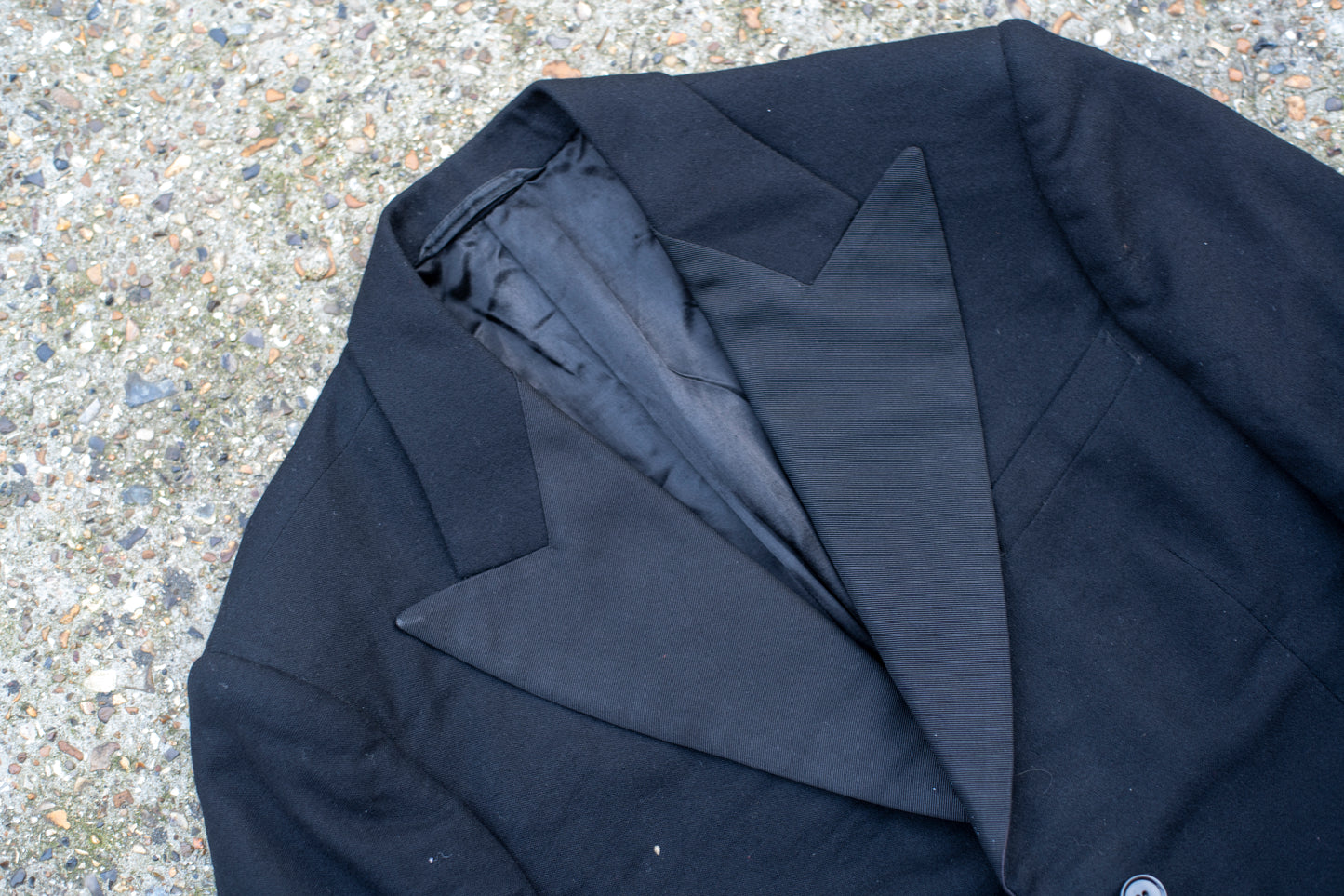 British 1930s 1940s Peak Lapel Blazer Blazer By Montague Burton