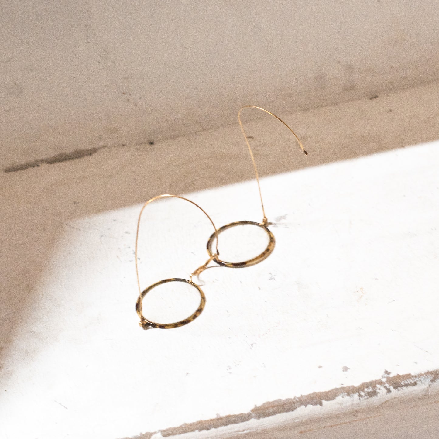 Gents Victorian Brass Wire Frame Spectacles