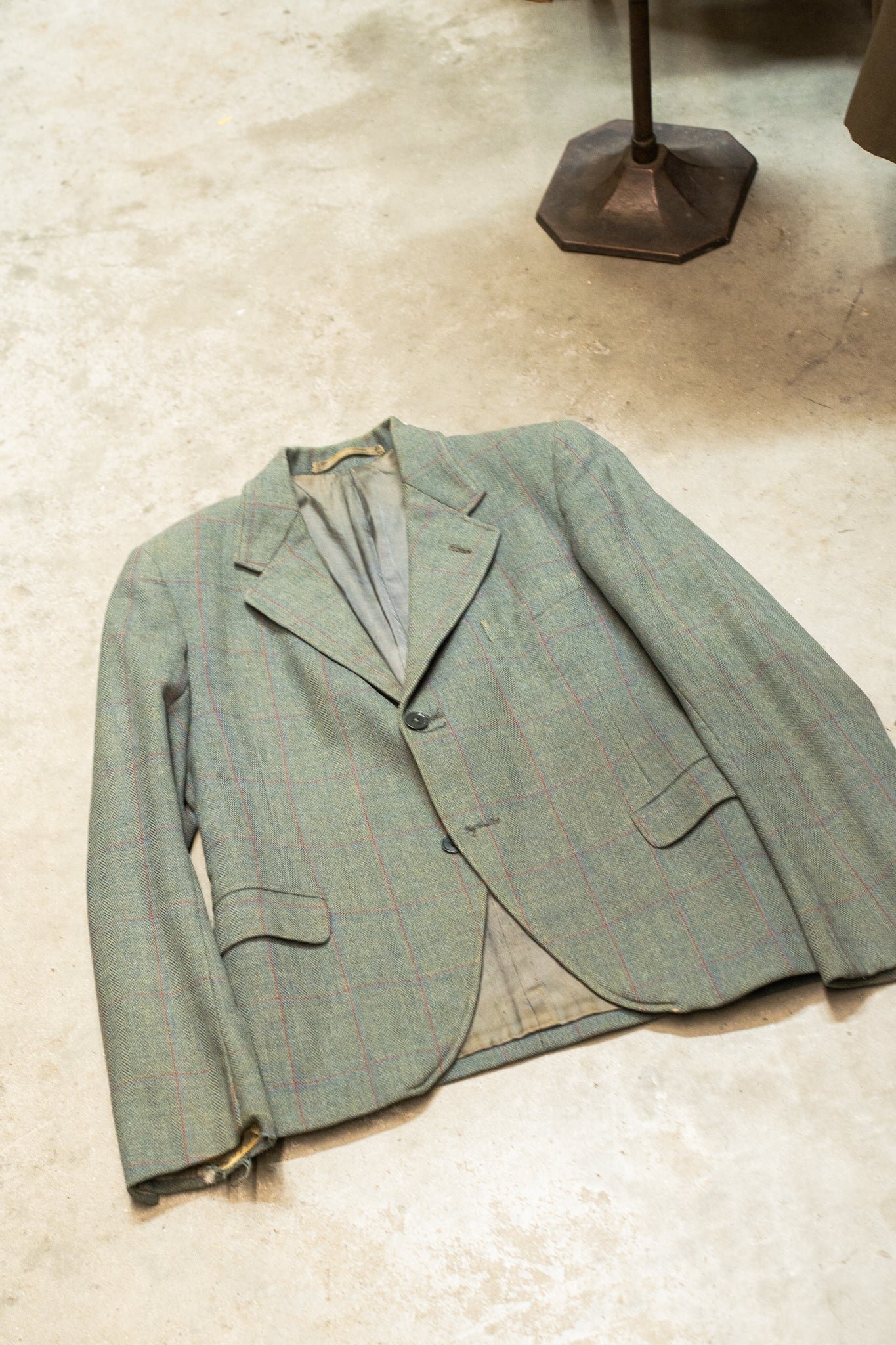 CC41 1940s Two Piece Scottish Kilt Suit Set In Windowpane Tweed