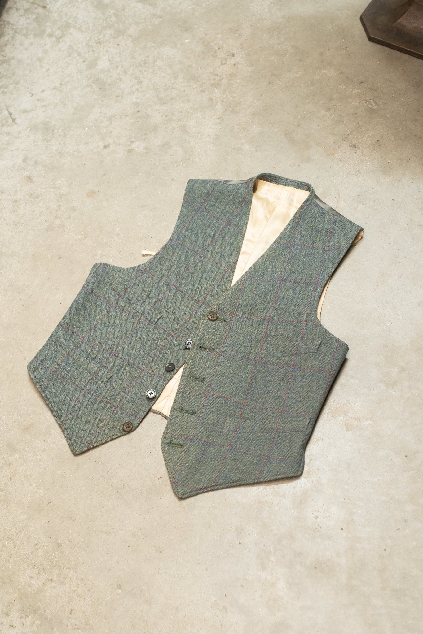 CC41 1940s Two Piece Scottish Kilt Suit Set In Windowpane Tweed