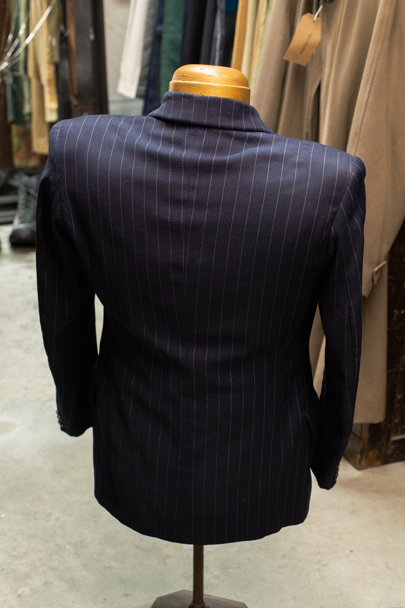 CC41 British 1940s DB Peak Lapel Blazer