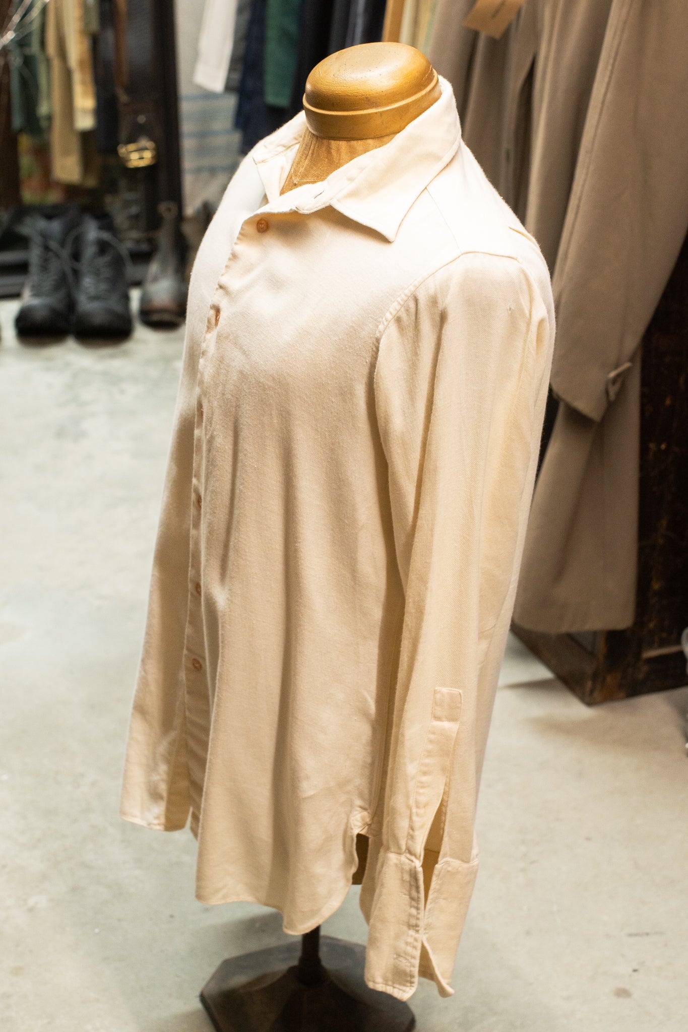 British 1940s Cream Flannel Wool Shirt By Christeys London