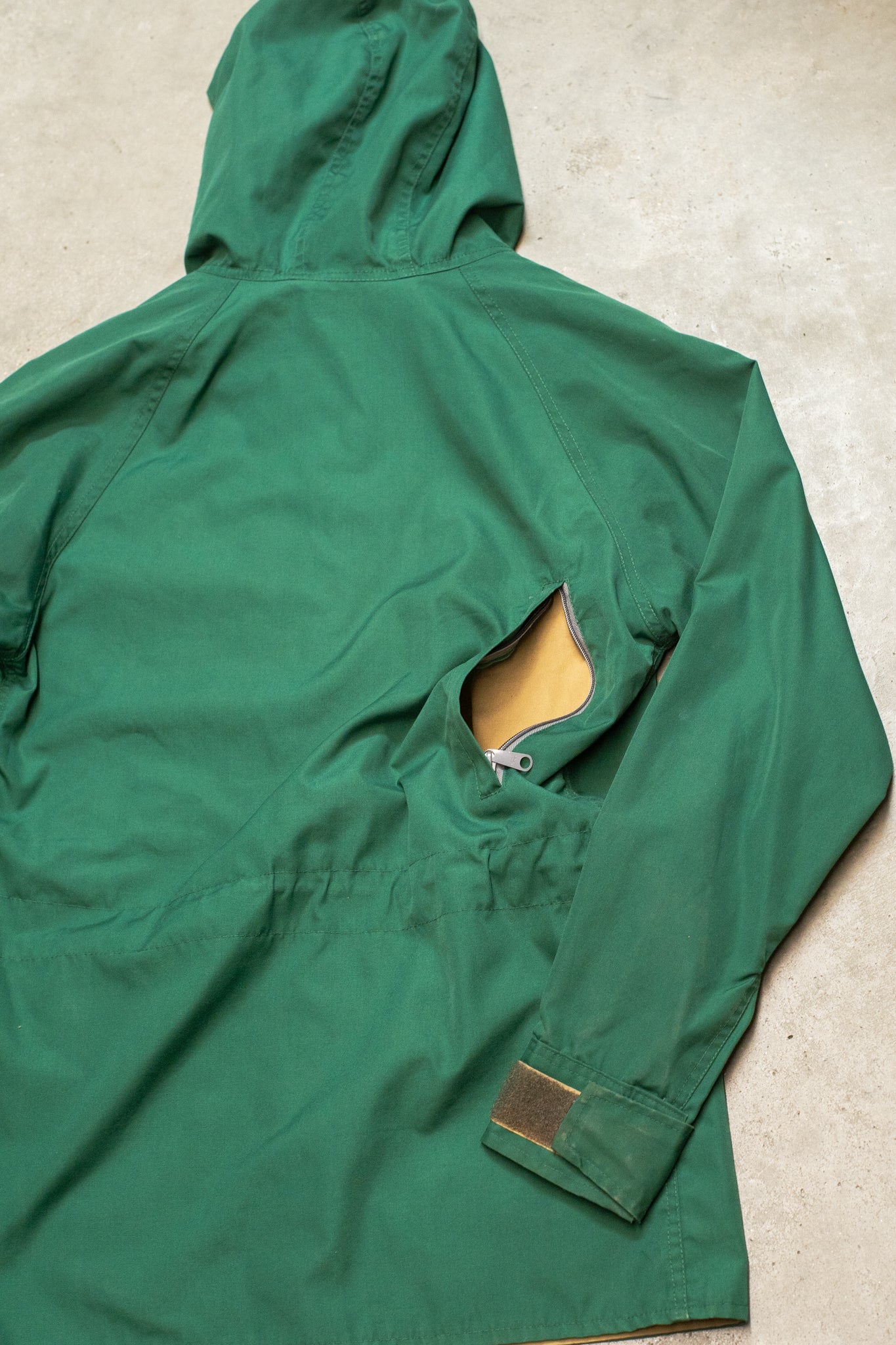 Made In USA 1960s 1970s Outdoors Backpack Parka Jacket By Eastern Mountain Sports