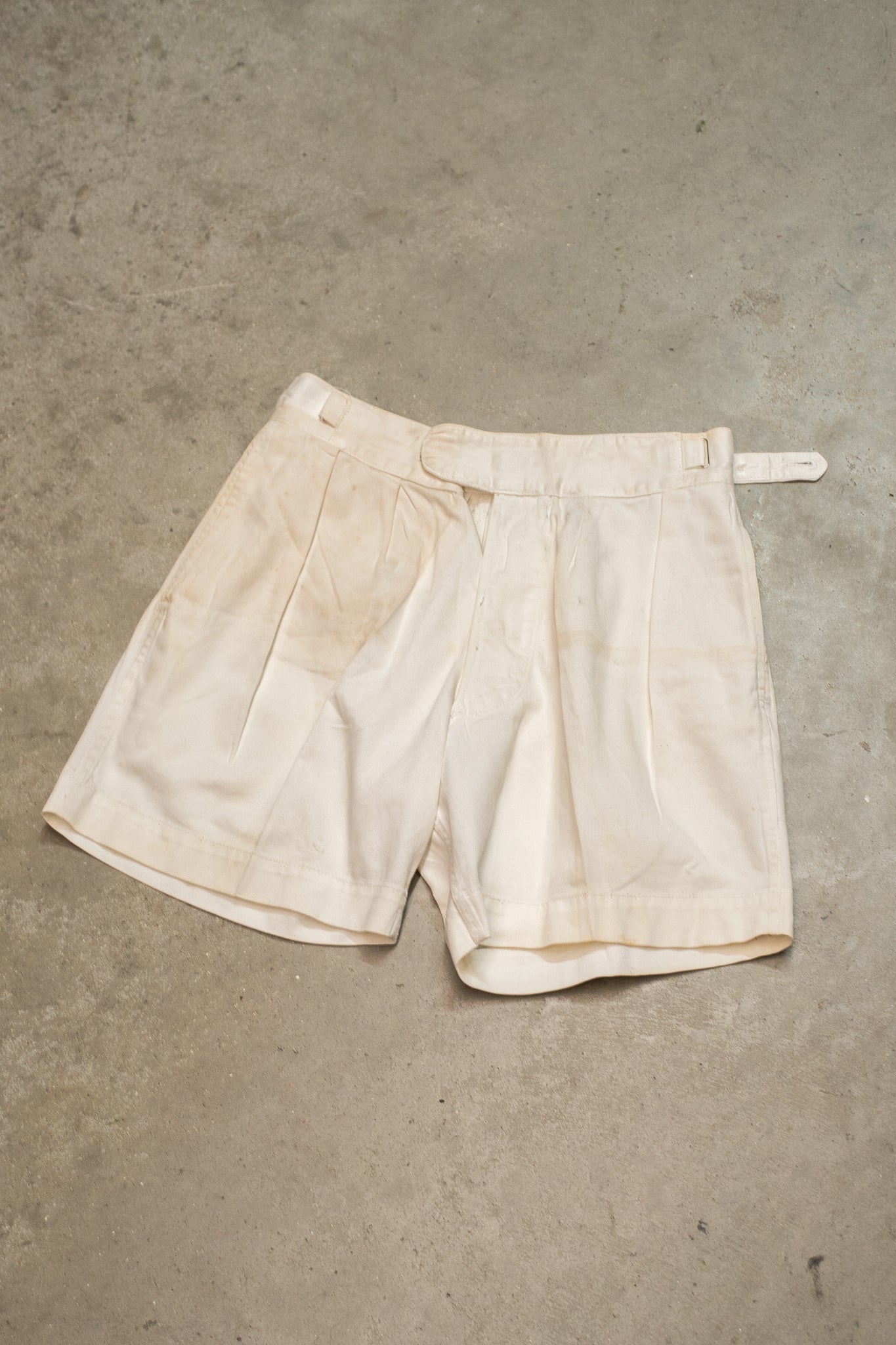 1950s 1960s Royal Navy White Drill Cotton Thrashed Shorts