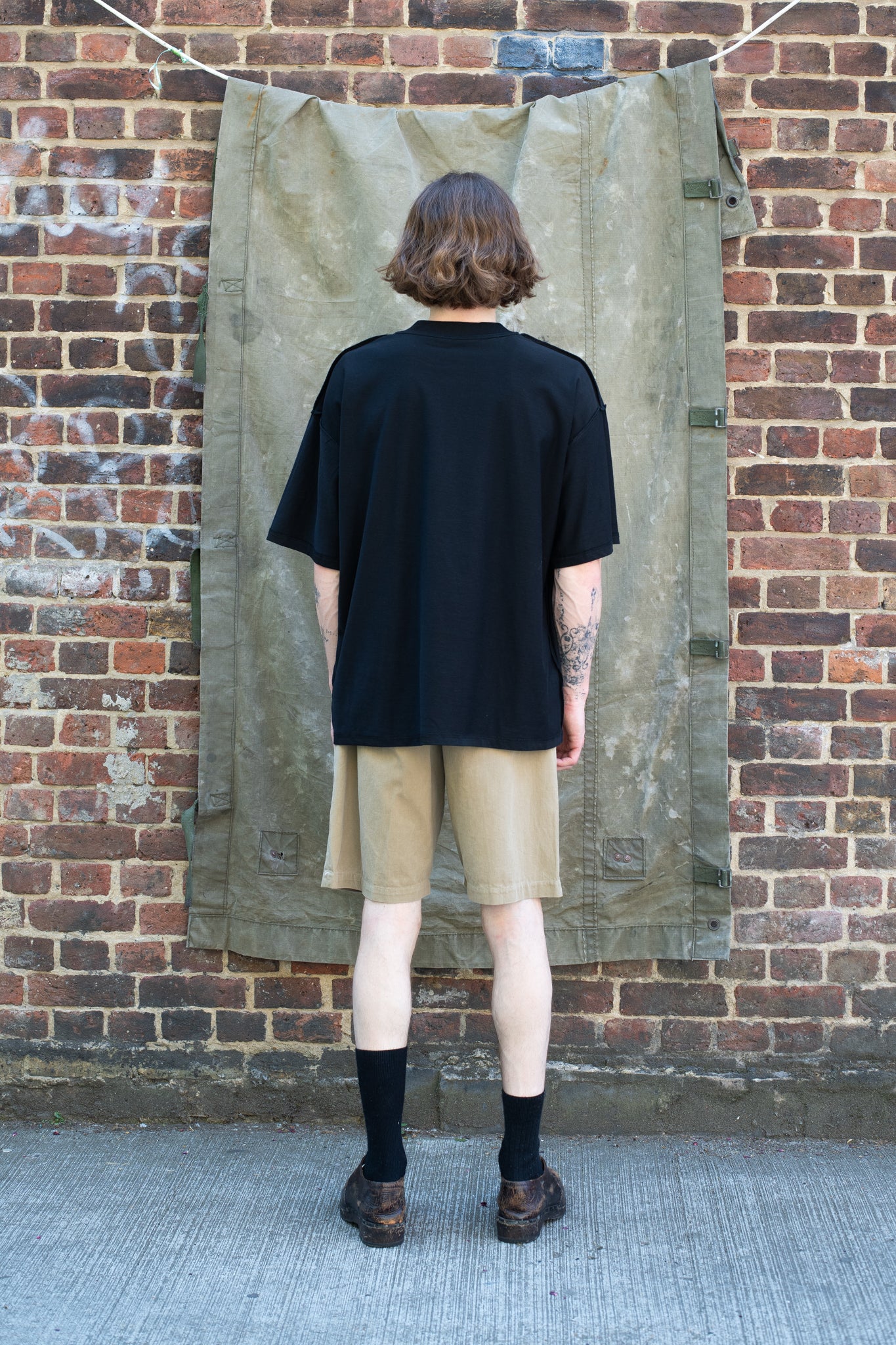 SPELLOUT Tee INSIDE OUT- Black