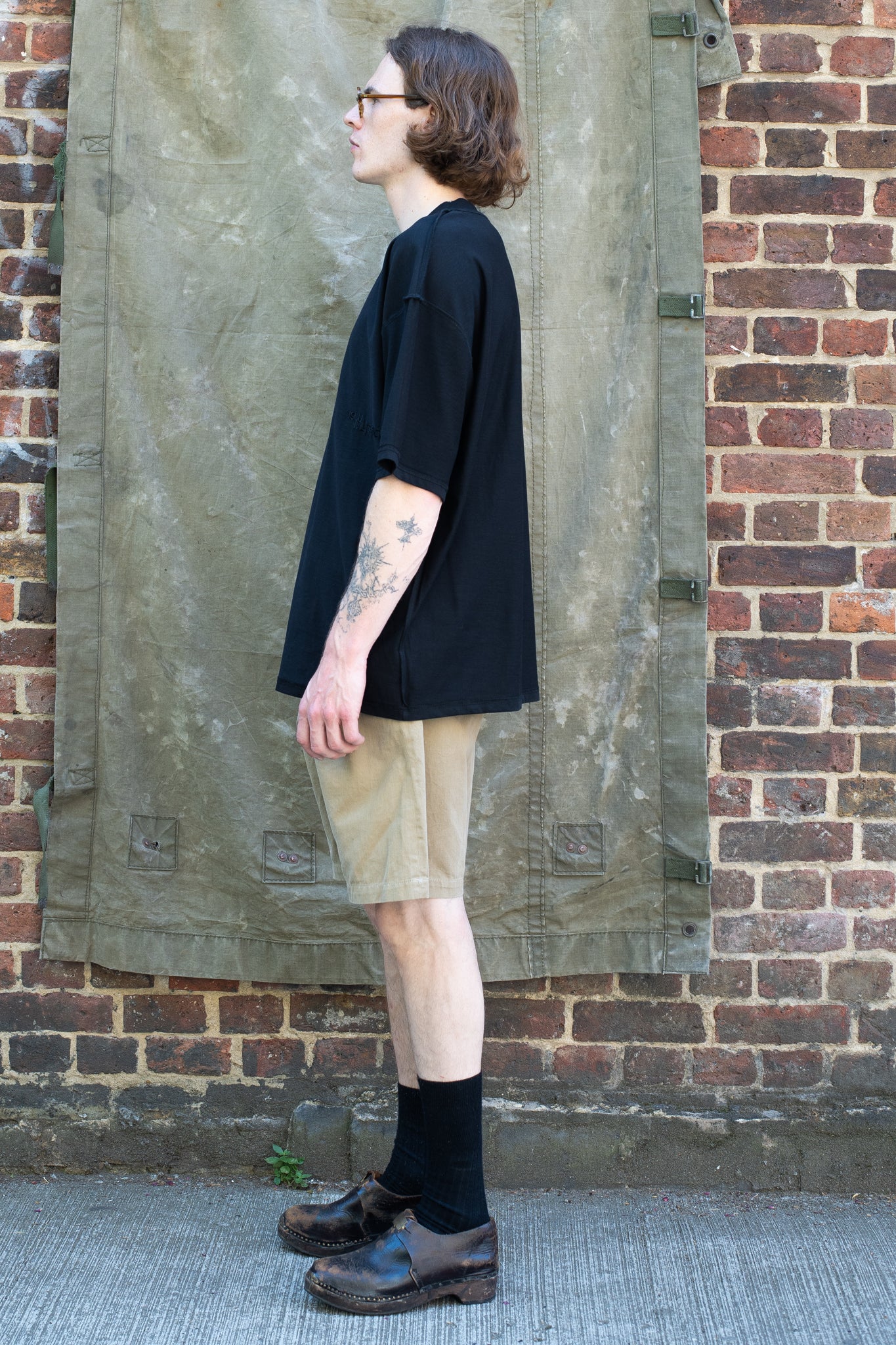 SPELLOUT Tee INSIDE OUT- Black