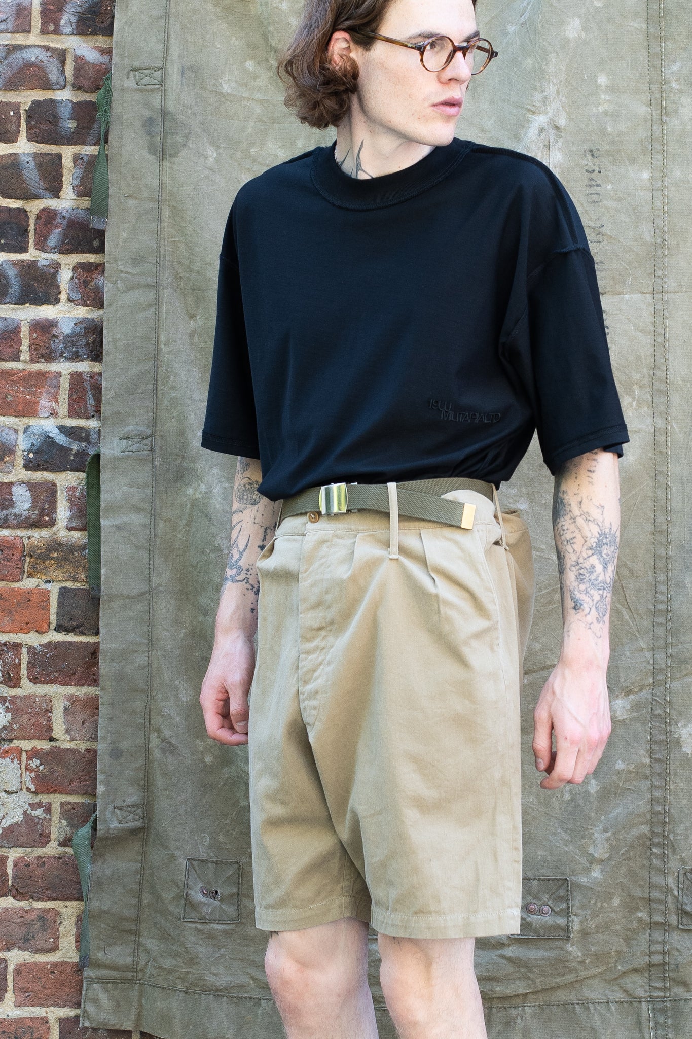 SPELLOUT Tee INSIDE OUT- Black