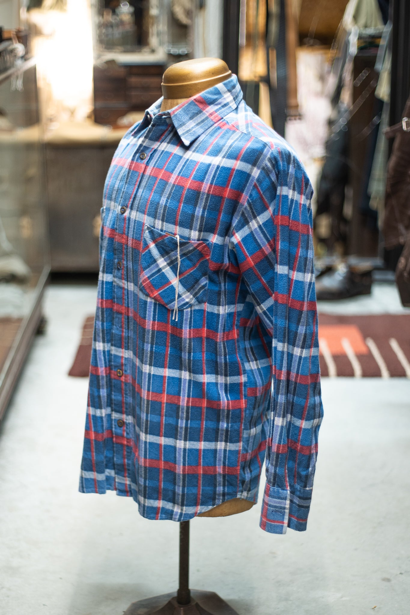 1980s Flannel Shirt With Dagger collar