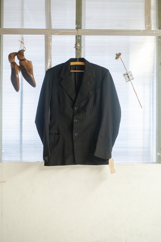 British 1940s Single Breasted Notch Lapel Pinstripe Black Woolen Blazer