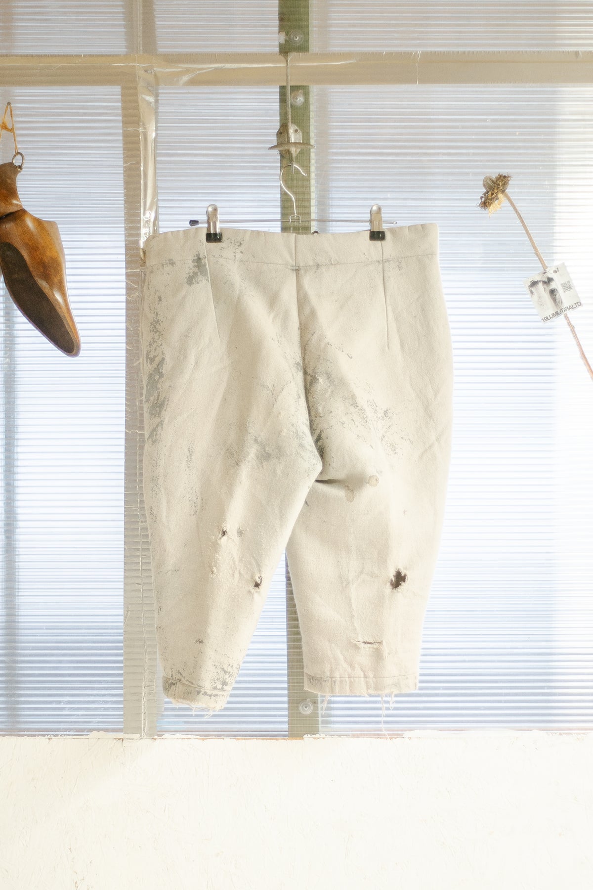 Berlin Opera House Thrashed Artisan Style Cropped Trousers