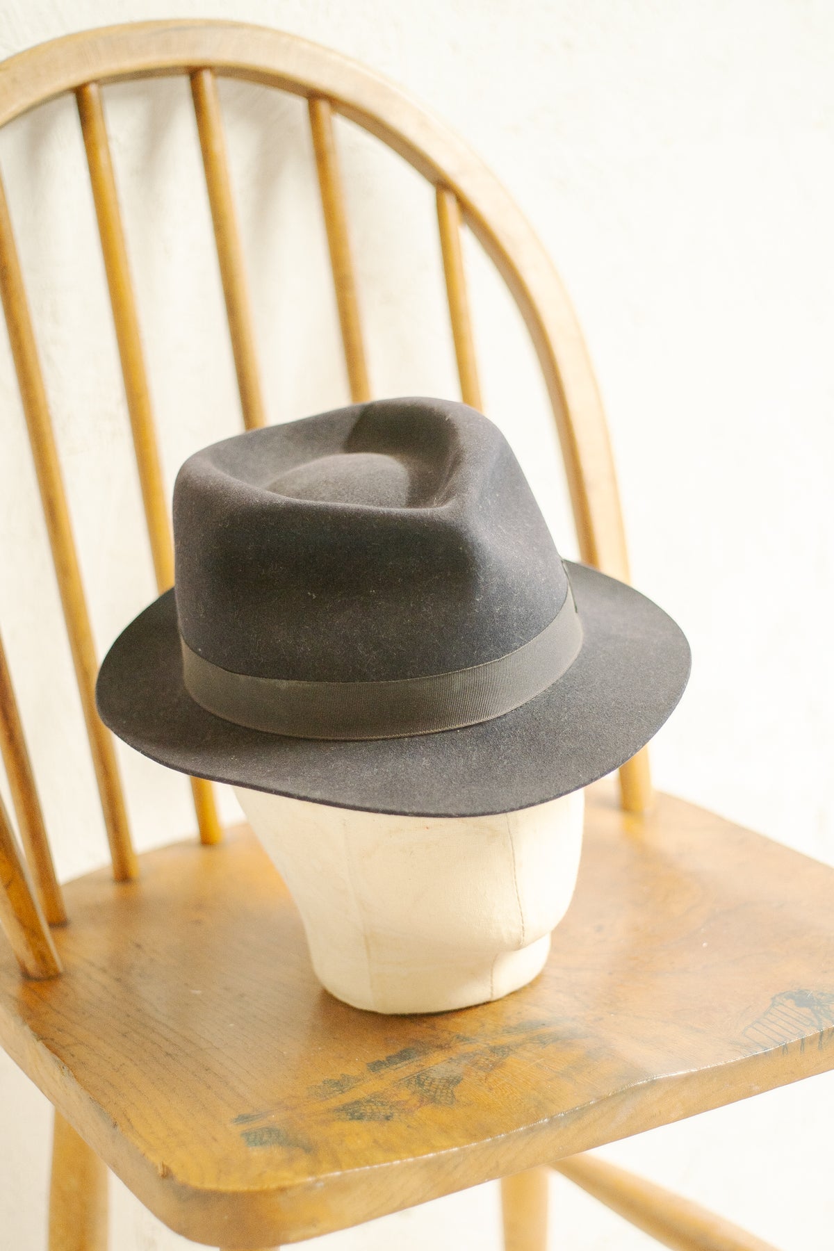 Rare Demob WW2 Trilby Hat Dated 1945