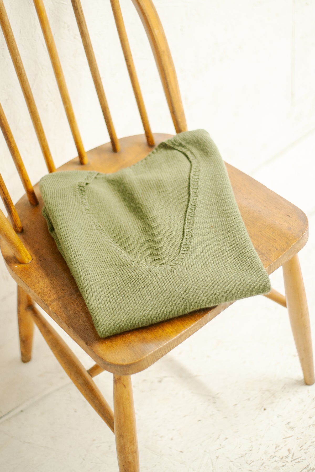German 1940s Hand Knitted Slip Over Vest