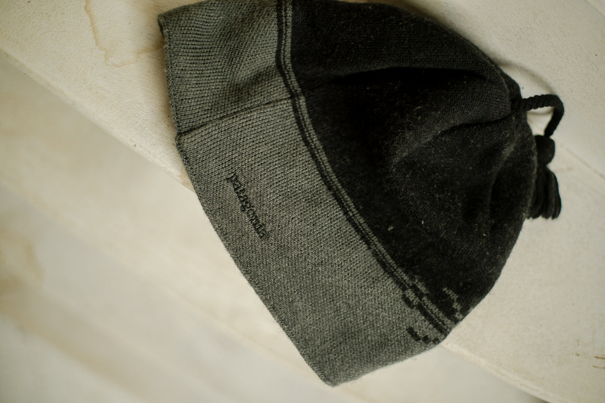 2002 Patagonia Fleece Lined Beanie
