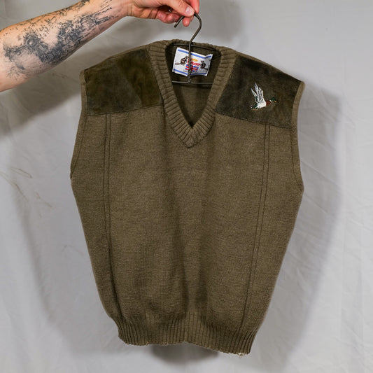 Cropped Made In UK Hunting Knitted Slipover Vest