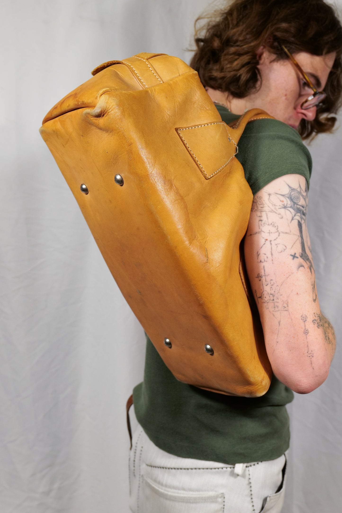 British 1950s 1960s Leather Duffel Bag With Lightning Zipper