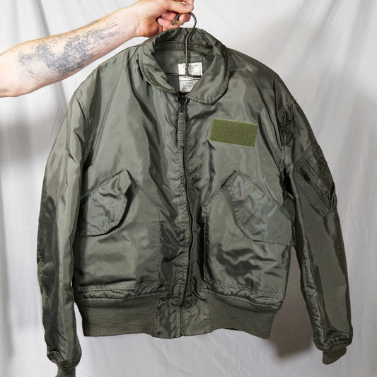 90s US army issued CWU 36p flight jacket