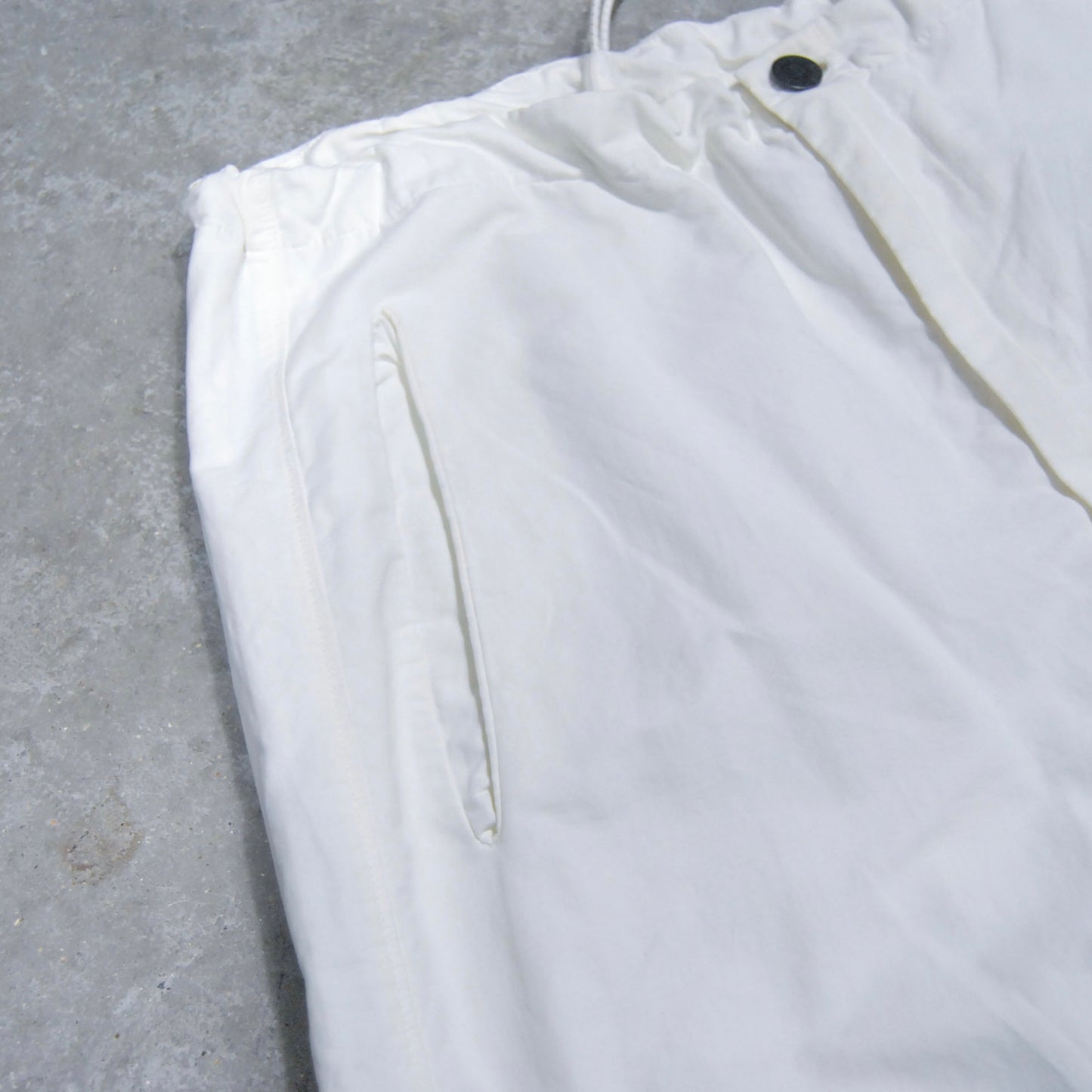 Mandarina Duck 2000s White Trousers